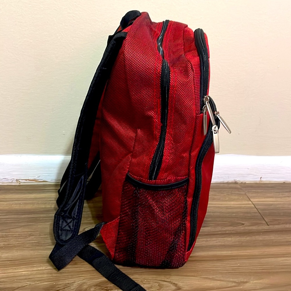 Embark Backpack 🎒 - Picture 2 of 7